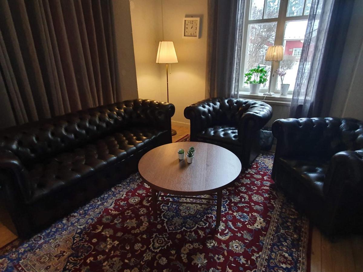 Gustafs Logi Hostel Екстериор снимка